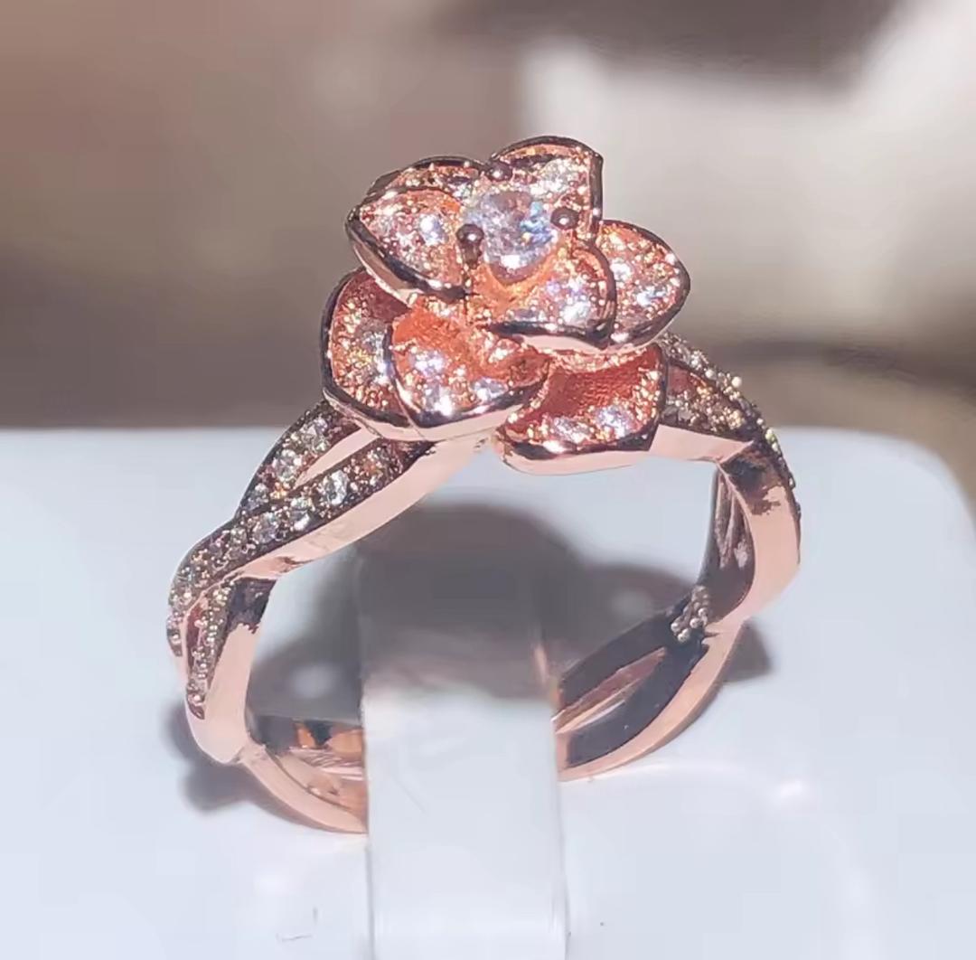 925 Sterling Silver InterTwined Three-Dimensional Rose Ring White Zircon Full Diamond Ring Ladies Temperament Elegant Jewelry