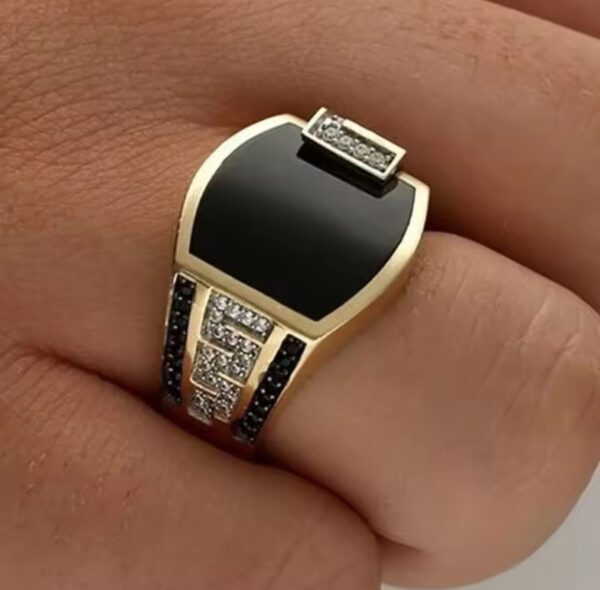 Classic Men's Ring - Image 3
