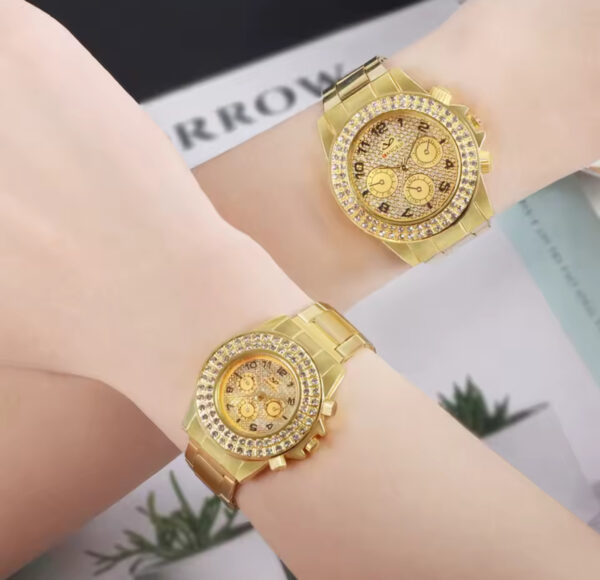 4Pcs Couple Watch Set Women & Men - Image 4