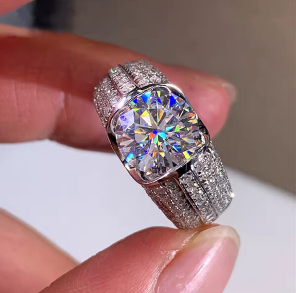 Female Engagement Ring - Image 3