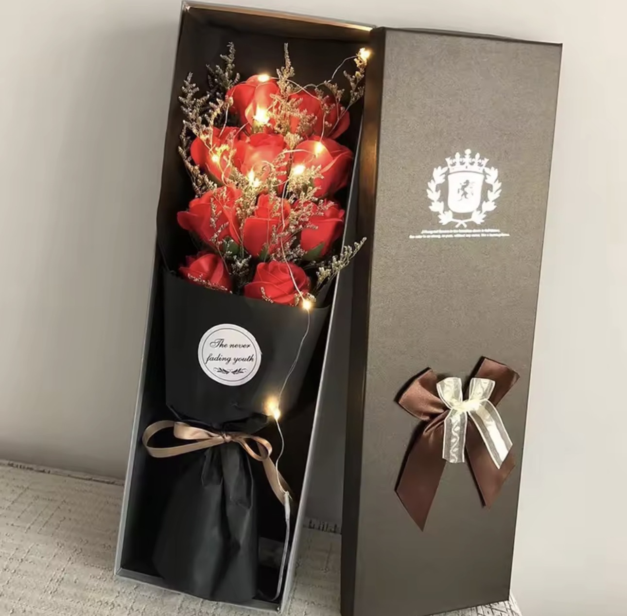 Romantic String Light Rose Bouquet Gift Box